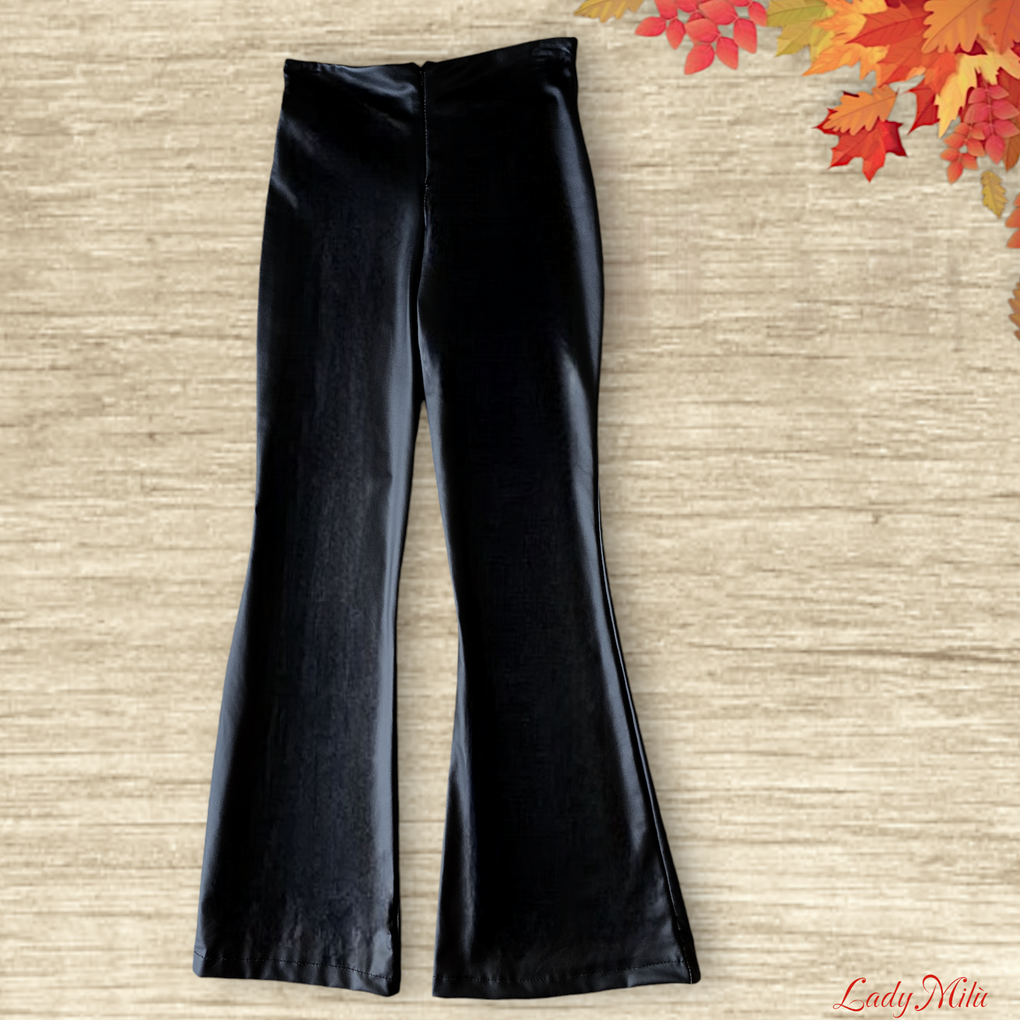 Pantalone zampa ecopelle nero leggero