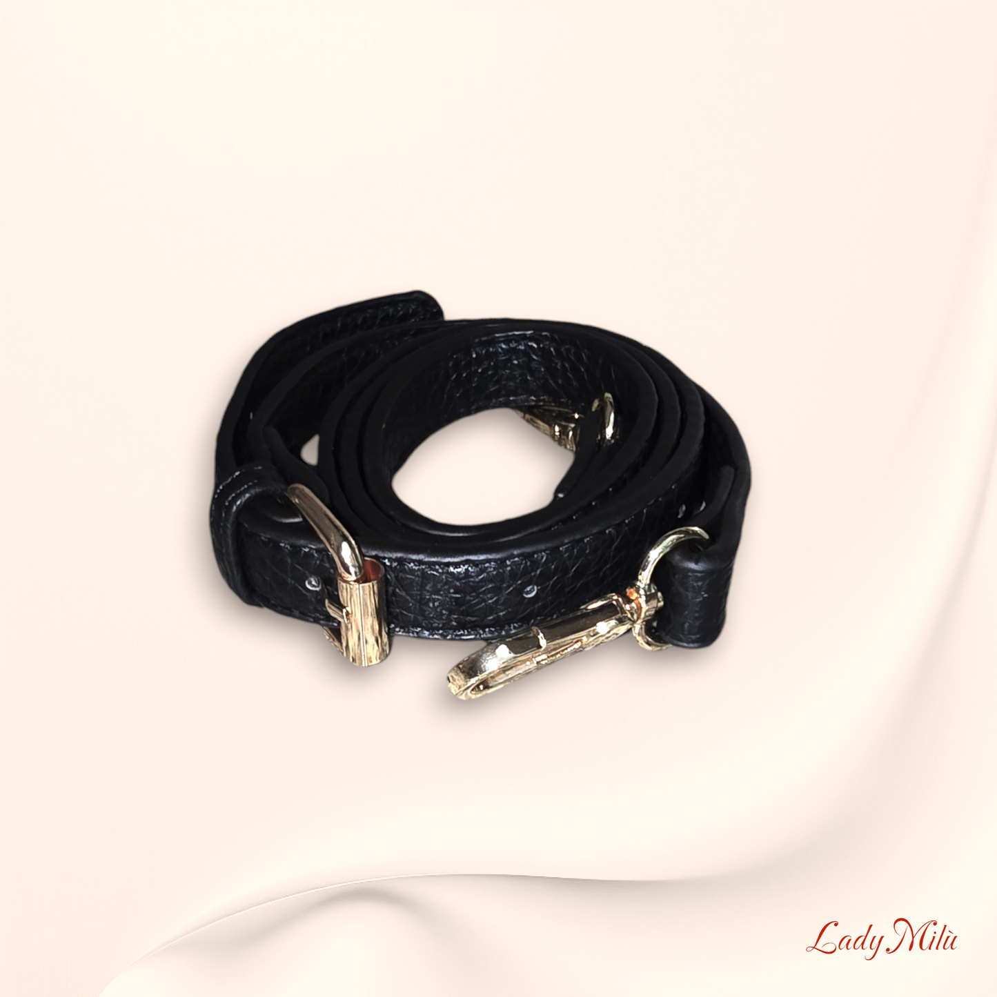 Borsa pelliccia nera con manici strass