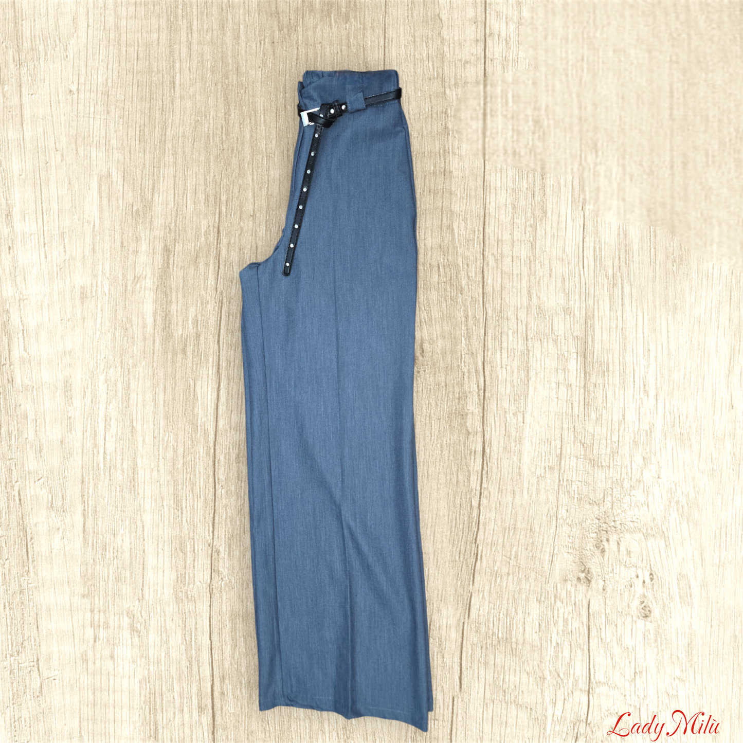 Pantalone azzurro polvere
