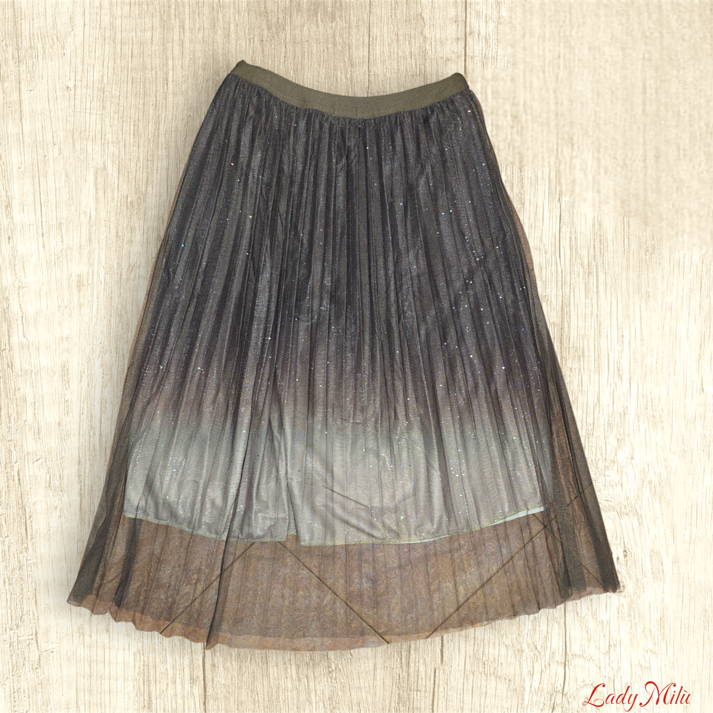 Gonna tulle marrone con sottogonna e paillettes