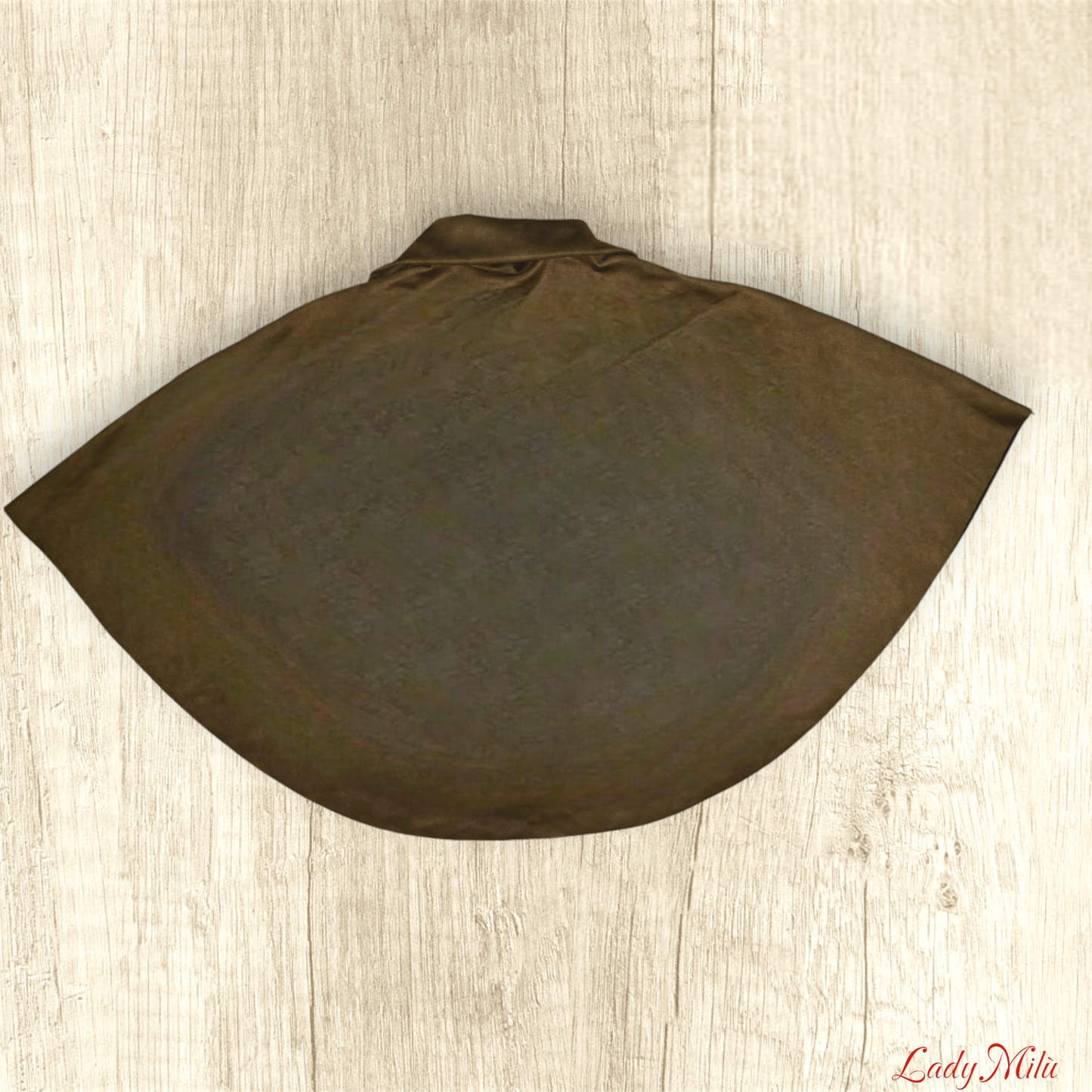 Mantella marrone con zip