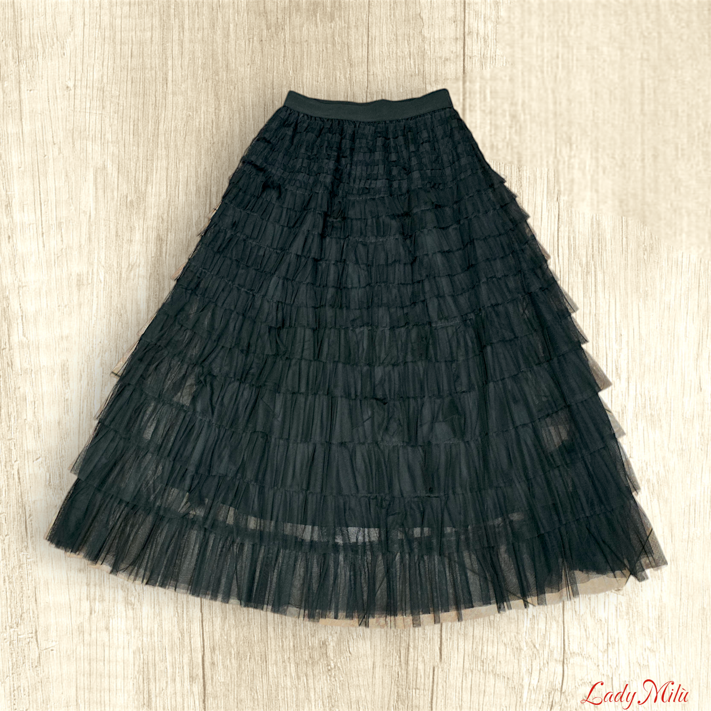 Gonna tulle nera con balze