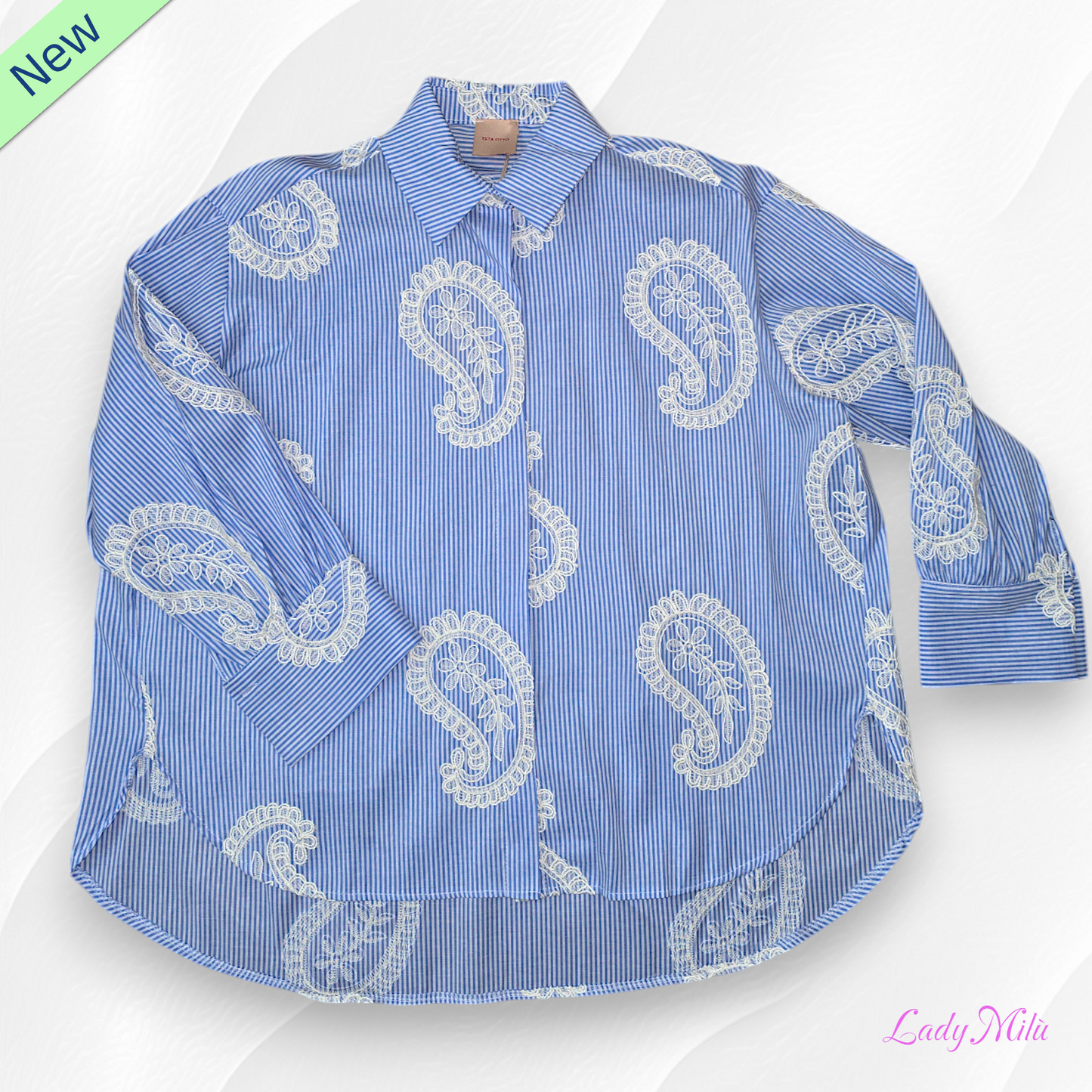 Camicia millerighe azzurra con ricami ecrù