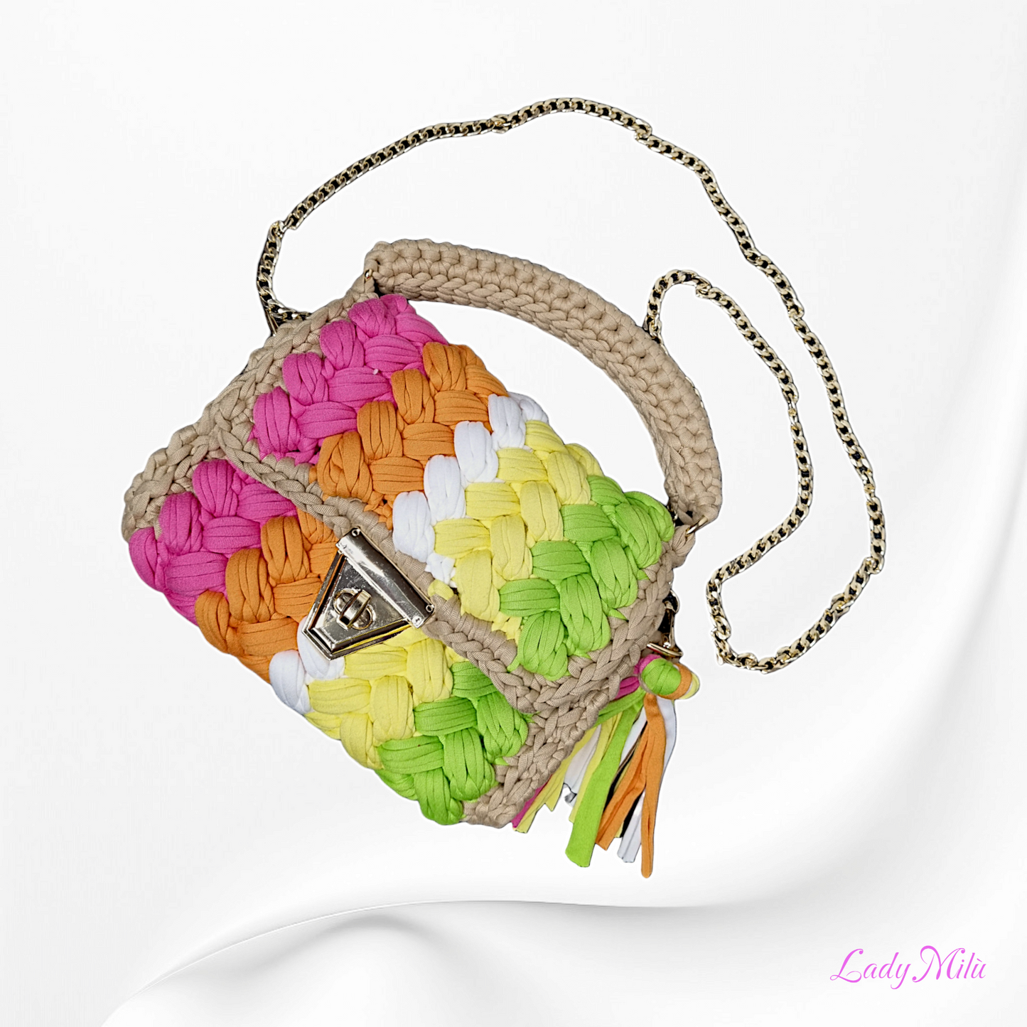 Borsetta multicolor all'uncinetto