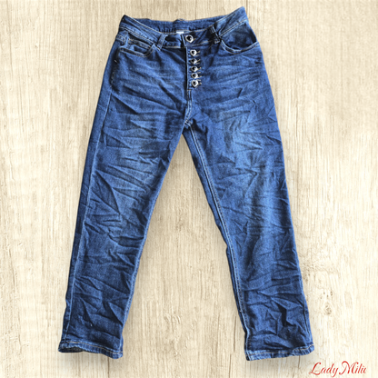 Jeans con bottoni a cuore