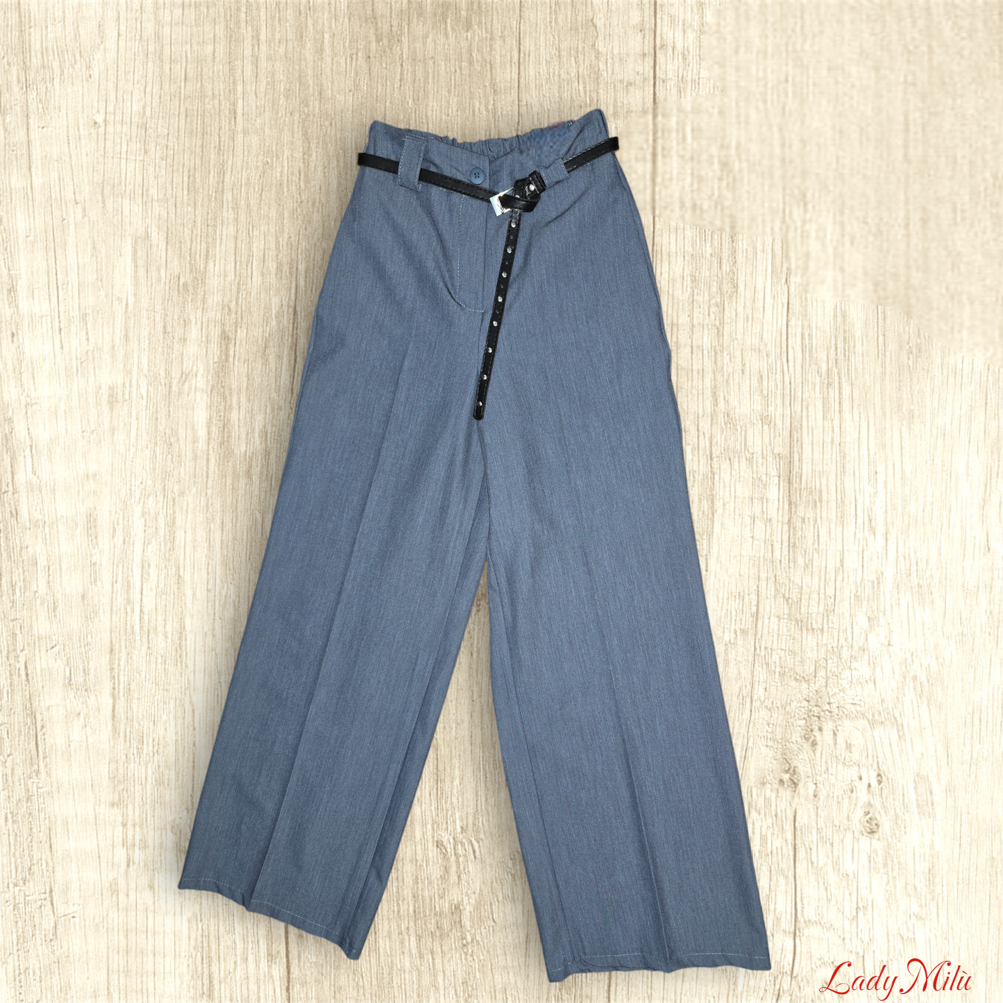 Pantalone azzurro polvere