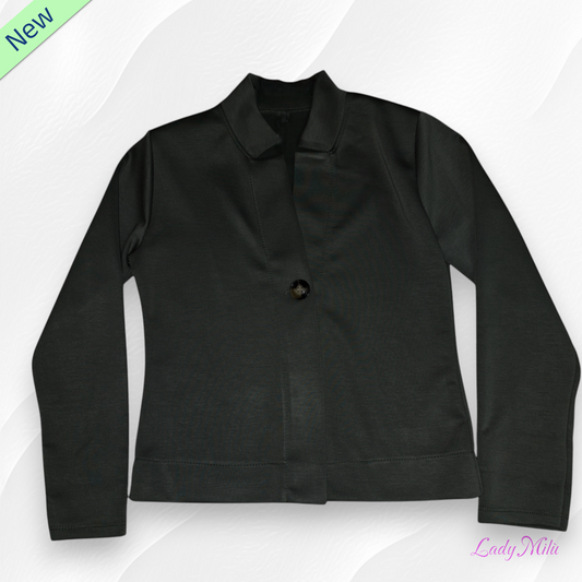 Giacca nera elasticizzata con bottone