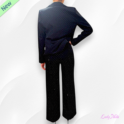 Tailleur nero con brillantini