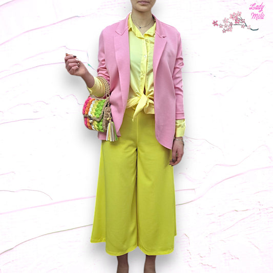 Outfit - Dettagli rosa