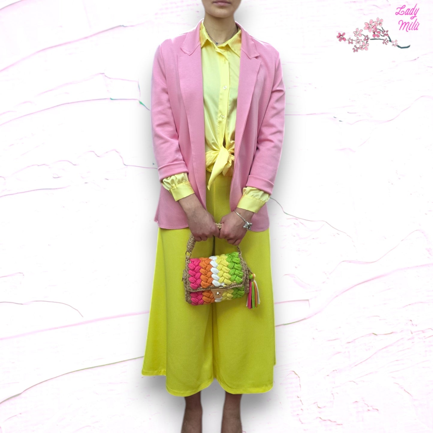 Outfit - Dettagli rosa