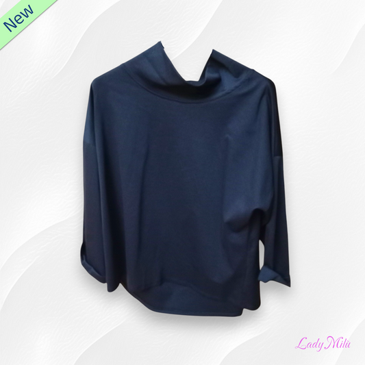 Maglia nera con collo alto