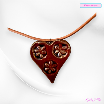 Collana cuore in ceramica