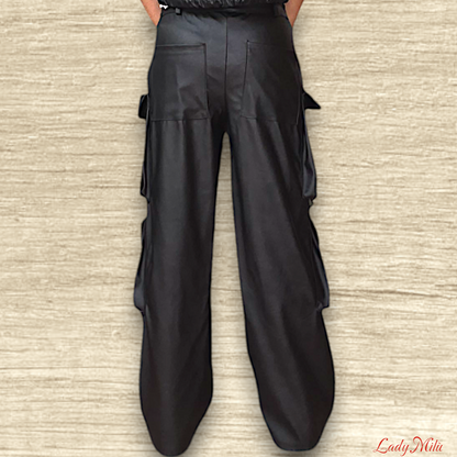 Pantalone ecopelle nero largo con tasconi - stile streetwear